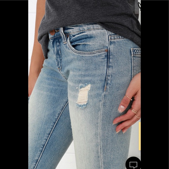 BlankNYC Skinny Classique Distressed Jeans - Picture 5 of 11